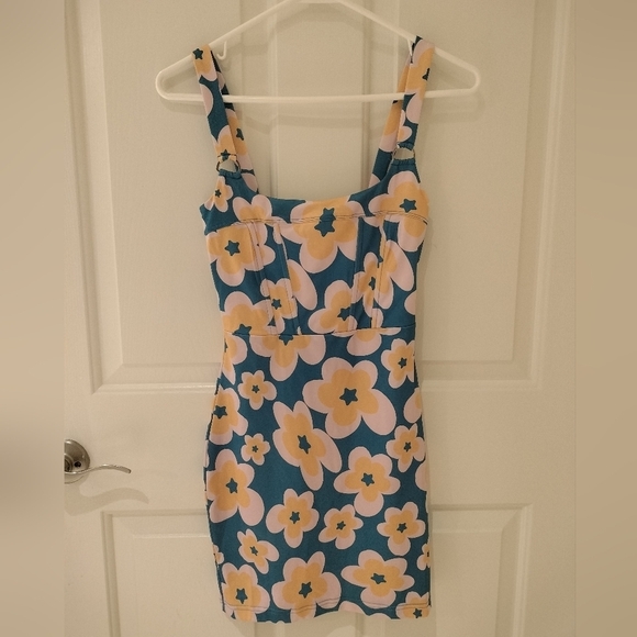 Princess Polly Dresses & Skirts - Princess Polly Groovy Floral Blue and Yellow Dress 70s Style Corset